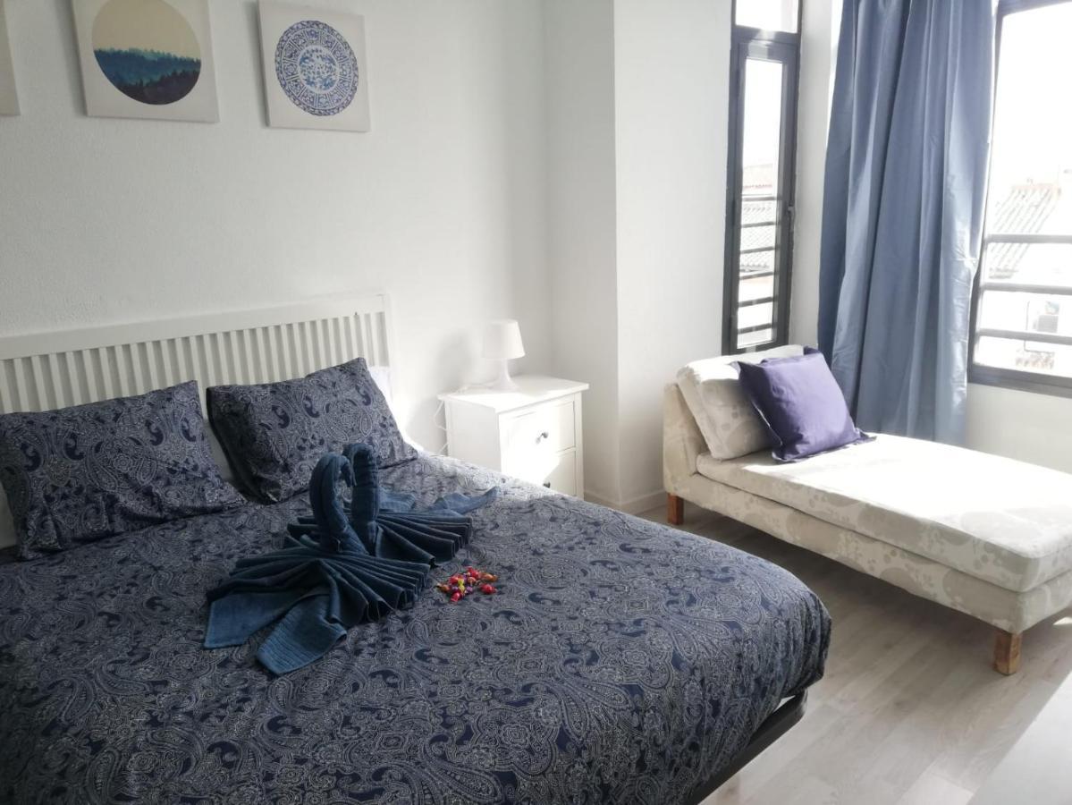 Apartamento Con Encanto 'Larios Luxy' Lägenhet Málaga Exteriör bild