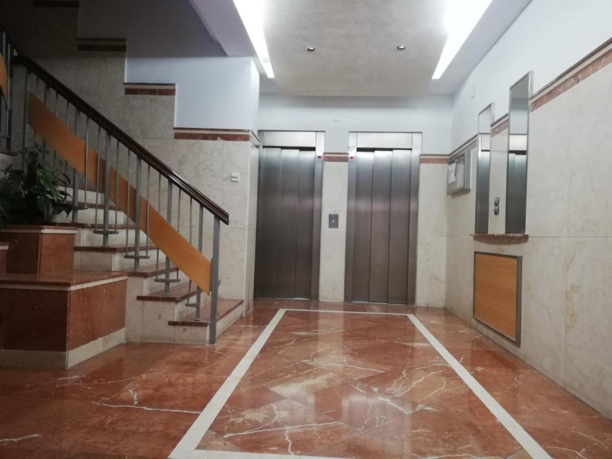 Apartamento Con Encanto 'Larios Luxy' Lägenhet Málaga Exteriör bild