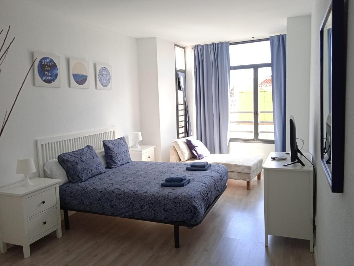 Apartamento Con Encanto 'Larios Luxy' Lägenhet Málaga Exteriör bild